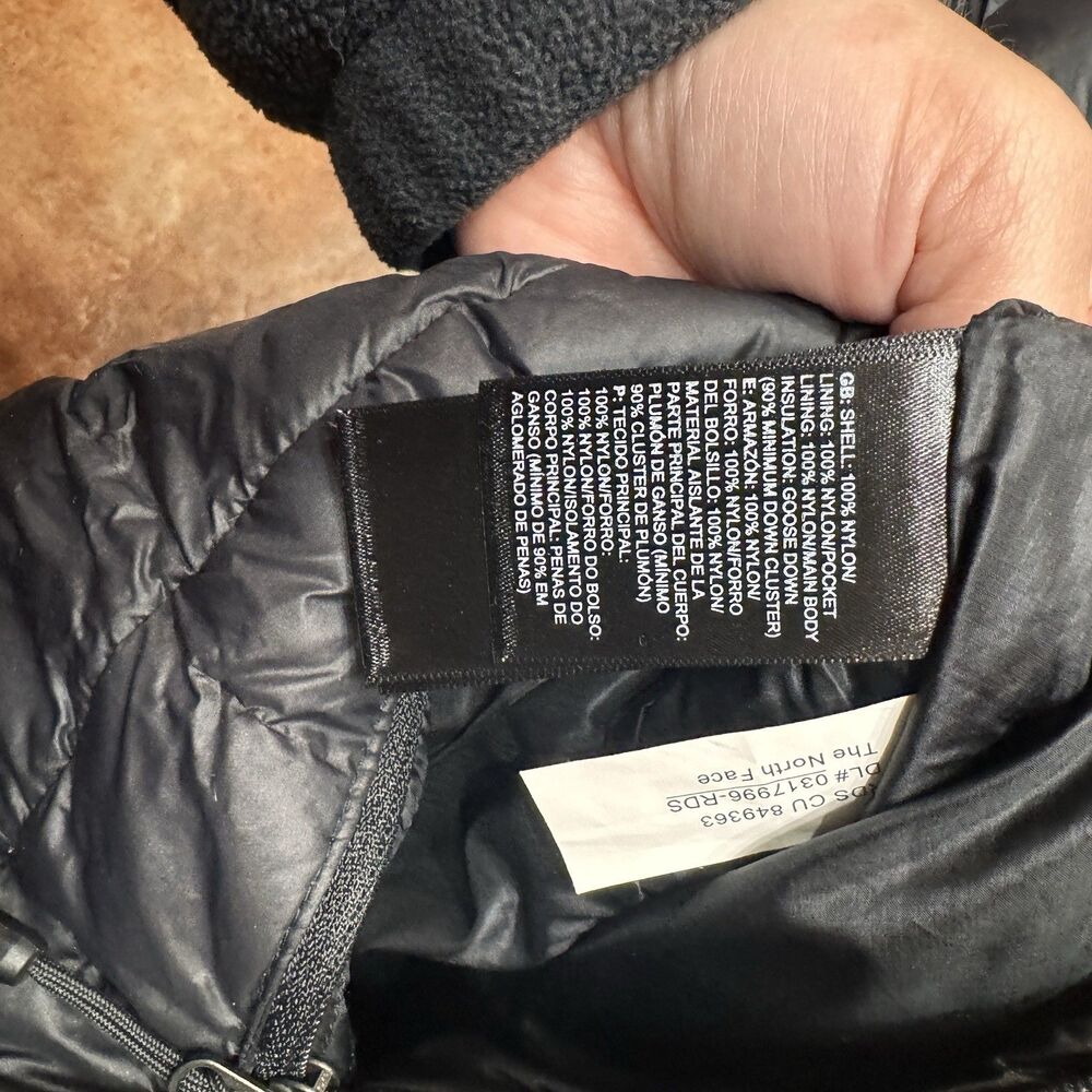 The North Face Goose Down Vest Mens Sm 800 Fill Puffer Packable Black - Picture 5 of 7